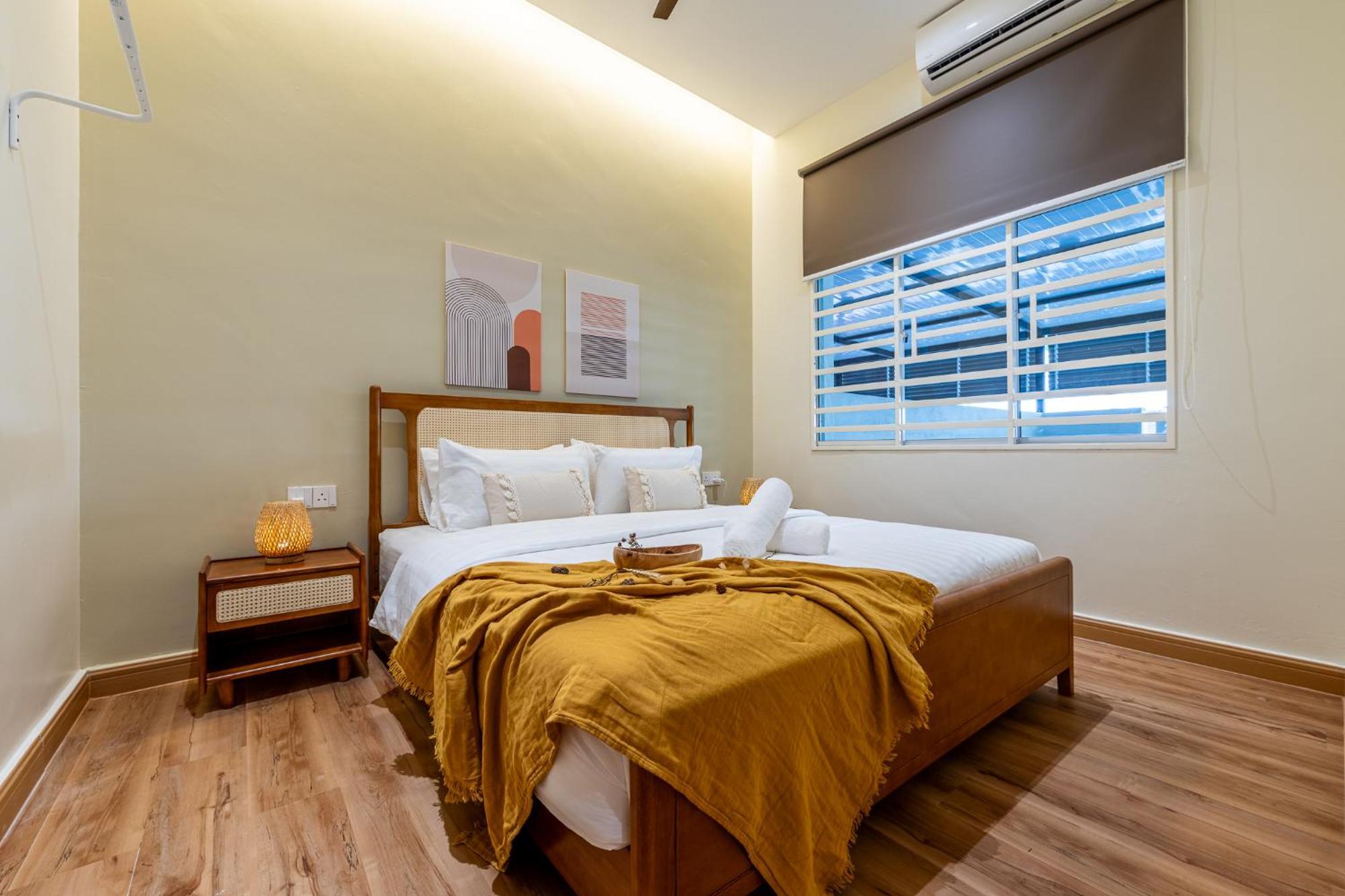 Homestay La Ferringhi - Balinese Collection, By Alv